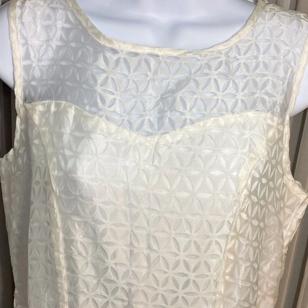 Brand new White Retro-inspired dress - Picture 6 of 7